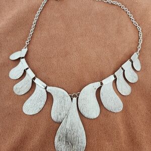 Elegant Silver Necklace
